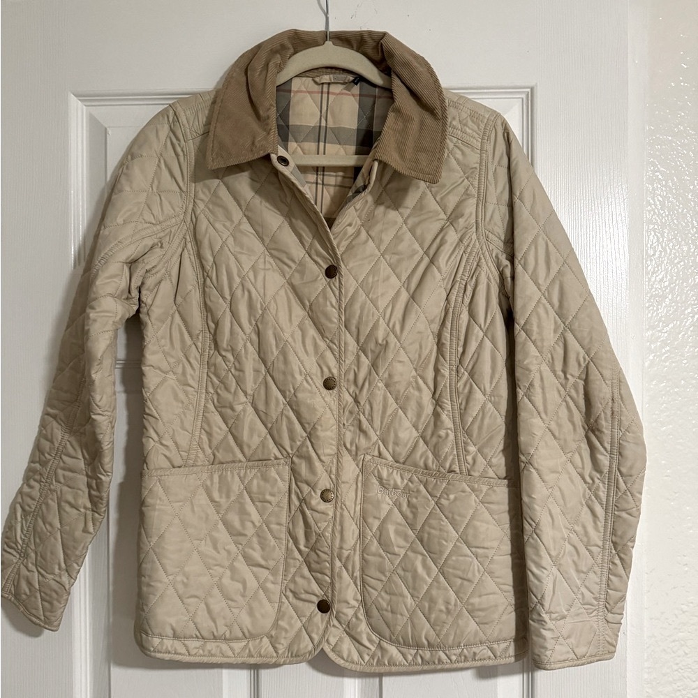 Barbour Women's Summer Liddesdale Quilted Jacket in Pearl